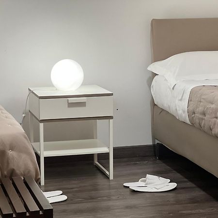 Central Apartment Матера Екстериор снимка