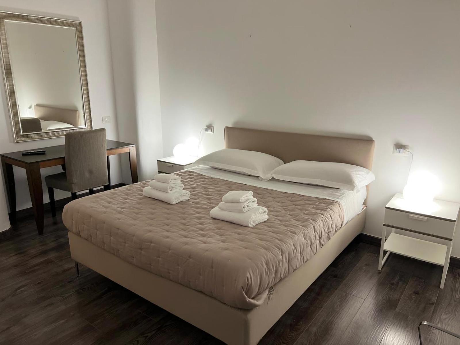 Central Apartment Матера Екстериор снимка